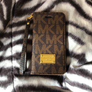 Michael kors case fits iphone 7plus/ 8plus